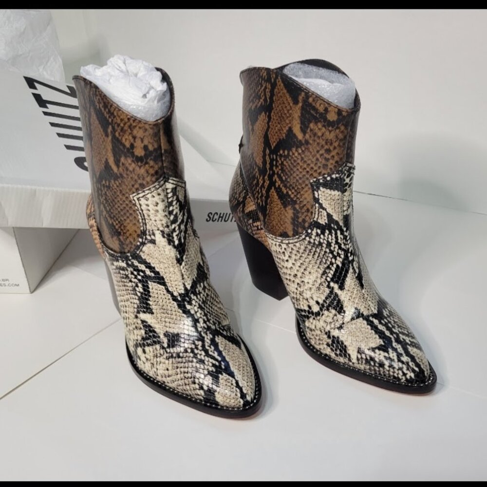 NWT SCHUTZ Haven Cowboy Boot in Leather Snakeskin, Natural/Bear/Honey Beige, 6.5